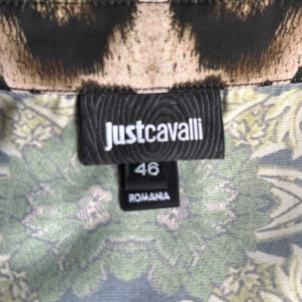 Just Cavalli Woman Black and Gold Silk Leopard Baroque Print Blouse. - Picture 11 of 13